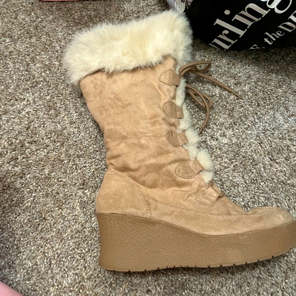 Women boots